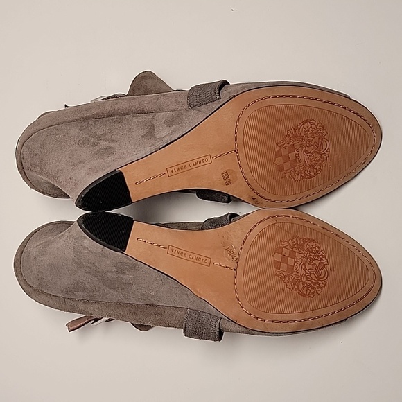 Vince Camuto Pamari Peep Toe Wedge Booties Gray Leather Ankle Boots Size 10 - Picture 16 of 16